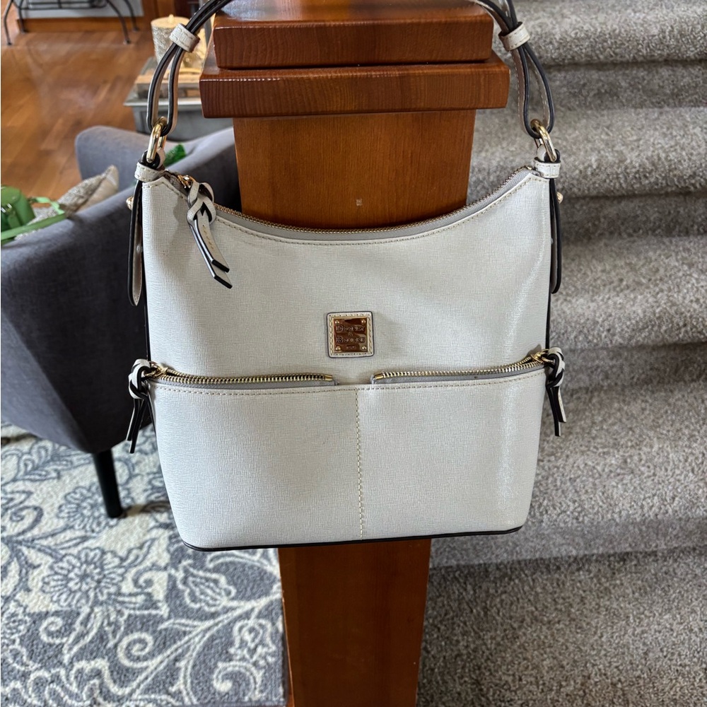 Dooney and Bourke ecru Saffiano small pocket sac handbag